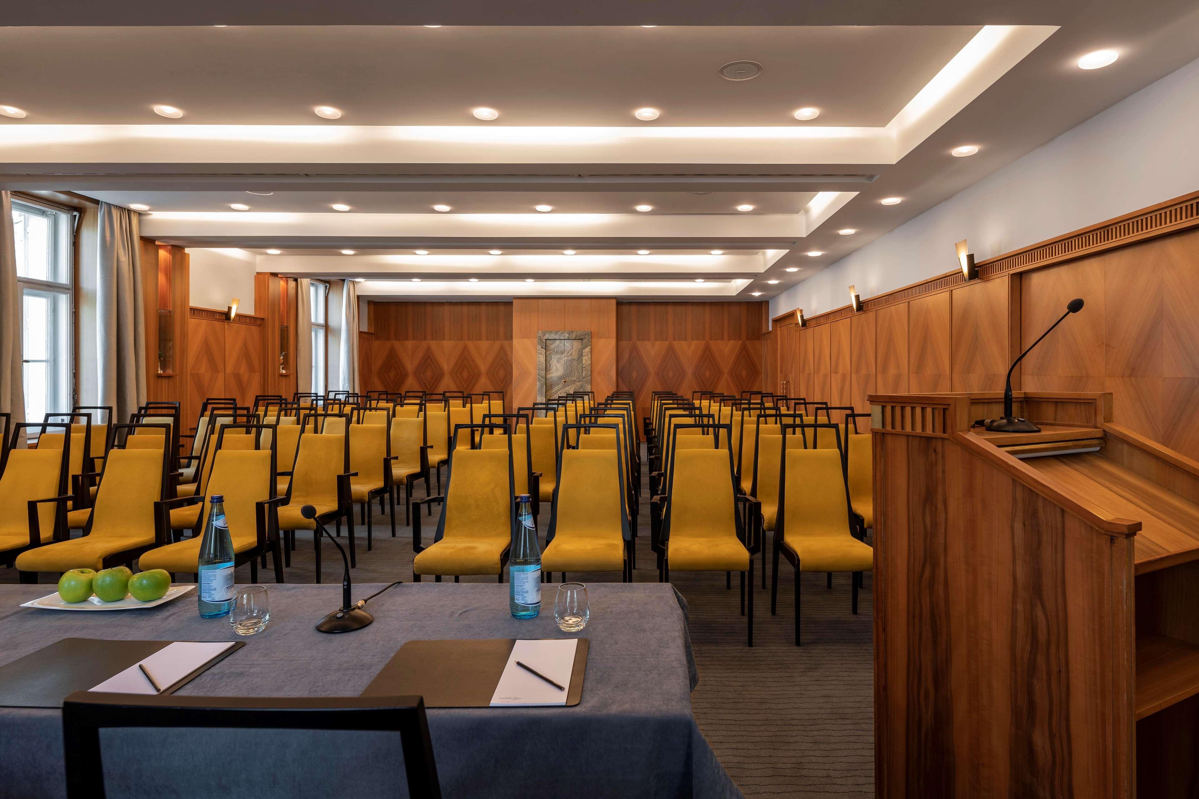 Parkhotel Laurin Bolzano Esterno foto